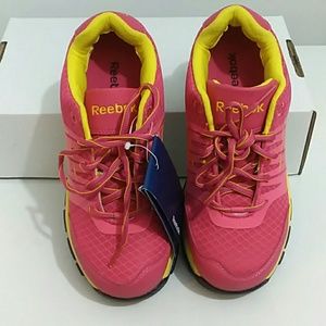 Reebok women's professional work shoe